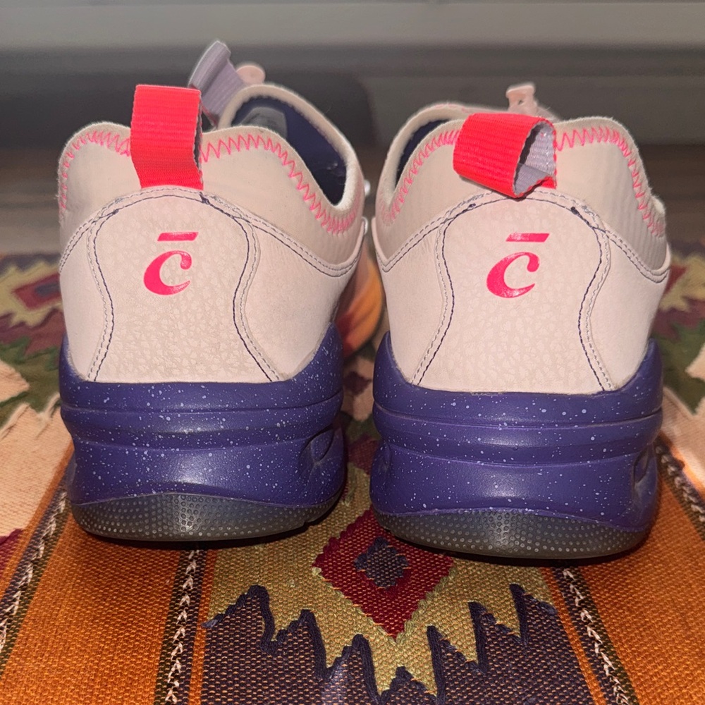 Clove Lt  Pink Nursing/Healthcare/Work Shoes W-9   M-7.5 Preowned Excellent Cond - Picture 3 of 9